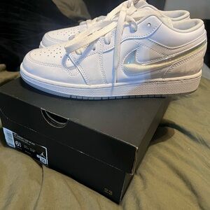 white air jordan with glitter nike check